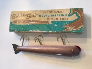 Vintage Bobbie Bait Muskie Lure with paper and complete box 3