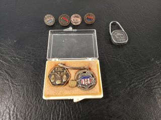 Set Of Vintage American Bowling Congress League Champinons Pins & Keychains
