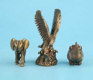 Old Bronze Hand - Cast Elephant Eagle Rhinoceros Statue Auspicious Gift Decoration