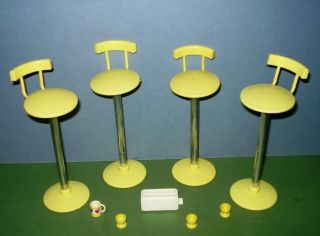 Vintage Hasbro Sindy Kitchen Cafe Bar Stools And Accessories