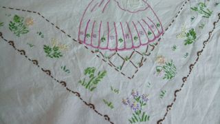 Vintage Linen Table Cloth Hand Embroidered Crinoline Lady 4
