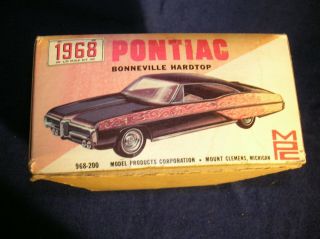 Vintage MPC 1968 Pontiac Bonneville Hardtop Model Car Kit Box Only 4