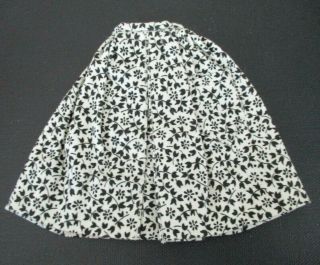 Vintage Barbie: 1962 Pak Black And White Floral Gathered Skirt