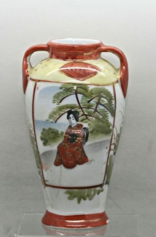 Antique Japanese Kutani Hand Painted Porcelain Vase Signed Circa 1800s