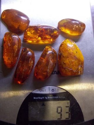 Antique natural Baltic amber stone toffee amber 93g 老琥珀 波羅的海琥珀 3
