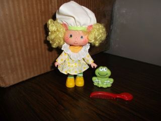 Vintage Strawberry Shortcake Lemon Meringue Doll W/pet Frappe Frog