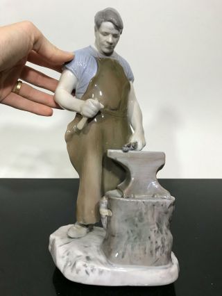 Vtg Bing & Grondahl 2225 Blacksmith Porcelain Miniature Figurine Art Statue