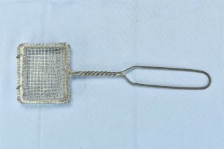 Antique HANDLED METAL SOAP SAVER with MESH BASKET KITCHEN LAUNDRY UTENSIL 06570 2