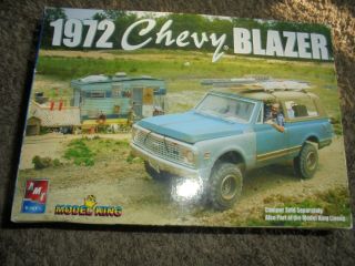 Amt 1972 Chevy Blazer Inside Unbuilt Kit.