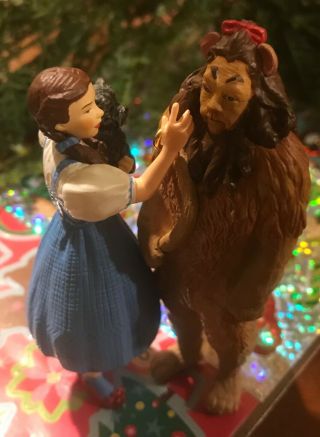 Wizard Of Oz Christmas Ornament Dorothy And Cowardly Lion 2004 Hallmark