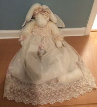 Bunnies By The Bay Limited Edition Bunny Goodness Gracious 28 " 1998