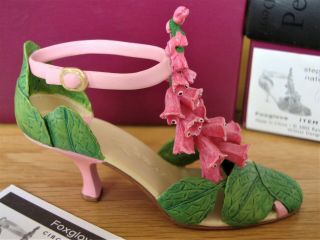 Just The Right Shoe - Foxglove,  2005 Breast Cancer Awareness Shoe