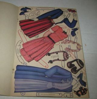 1942 Glamour Girl 4 Paper Doll by Queen Holden uncut Whitman 3