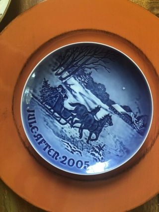 B&g Porcelain Collector Plate " Bringing Home The Christmas Tree " 2005