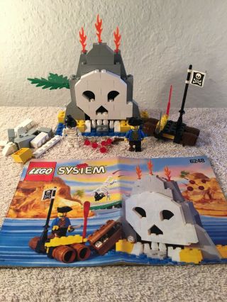 Lego Vintage Pirates 6248 Volcano Island