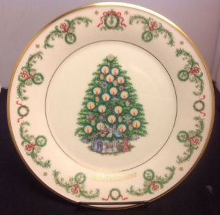1992 Lenox " Christmas Trees Around The World " Plate France