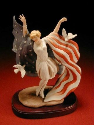 Louis Icart Figurine 1927 Miss America Heirloom Traditions 1430/10,  000
