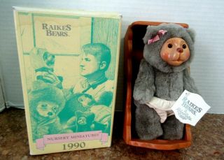 Vintage Robert Raikes Wood Carved Small Bear In Bed