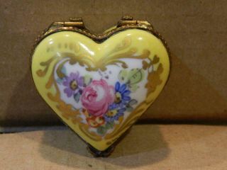 Limoges Trinket Box Hand Painted Heart Pink Rose Yellow Ground Antique