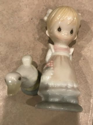 Precious Moments Girl & Goose 1993 Retired Salt And Pepper Shakers Vintage