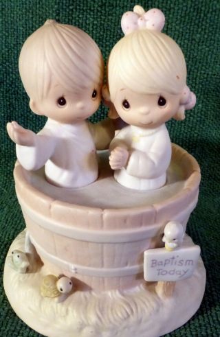 Precious Moments - Boy & Girl In Baptism Bucket - MUSIC BOX - WHAT A FRIEND WE HAVE 2