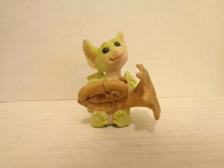 1991 The Whimsical World Of Pocket Dragons Practice Makes Perfect Resin Figurine
