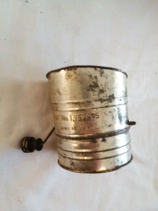 Antique Vintage 1926 Black Wood Handle One (1) Cup Flour Sifter Patent 1753995