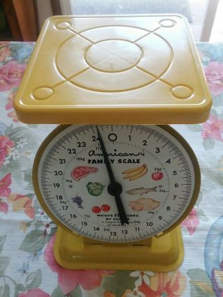 Vintage American Family Scale Metal Kitchen Scale Yellow Weighs Up To 25 Lbs