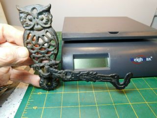 Vtg.  Antique? 5 " Cast Iron Owl Hang - Up Swivel Arm Hooked Bracket Lamp Holder