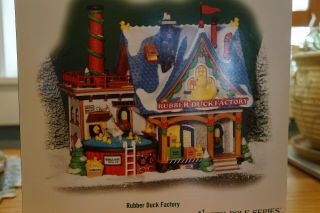 Dept 56 North Pole Village Rubber Duck Factory 799920 W/ Box Animated