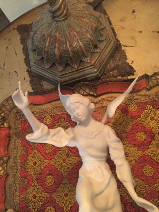 Boehm Bisque Porcelain Kneeling Angel Figurine Statue Made In USA Christian Era 6