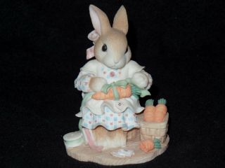 Enesco Blushing Bunnies - Share Your Blessings With All 386855 Carrot Presents