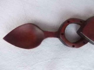 65 / VINTAGE WOODEN HAND CARVED WELSH LOVING SPOON WITH HORSESHOE AND HEARTS 2