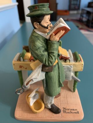 Norman Rockwell Porcelain Figurines Series Ii " Book Worm " By The Danbury