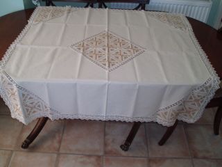 Vintage Cream Linen & Lace Crochet Table Cloth 47 " X 47 "