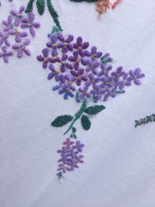 VINTAGE HAND EMBROIDERED TABLECLOTH LILAC BLOSSOM POSEY.  LOVELY 4