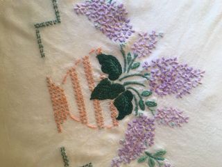 VINTAGE HAND EMBROIDERED TABLECLOTH LILAC BLOSSOM POSEY.  LOVELY 5