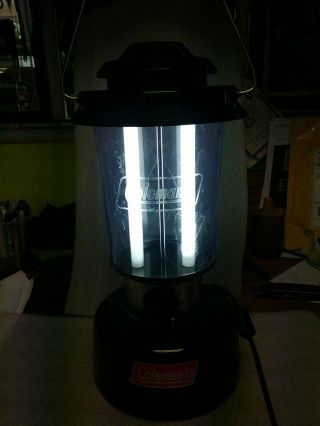 Coleman fluorescent lantern model 5355 - 700 - - - - - (2101) 4