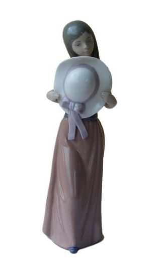 Vintage Lladro Porcelain Figurine 5007 Bashful Girl W/ Hat