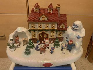 Rudolph Red Nosed Reindeer 50th Anniversary Animated Musical Village Xmas Set