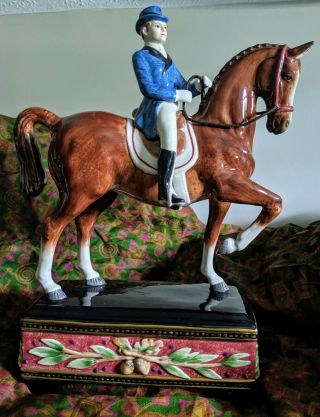 Fritz And Floyd Gentleman Equestrian Rider