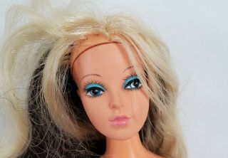 Vintage 1975 Ideal Tuesday Taylor Doll Blue Eyes Rotted lashes Changeable Hair 2