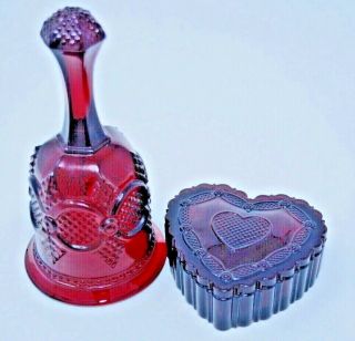Avon Cape Cod Ruby Red Glass Bell Christmas 1979 With Clapper Heart Box Has Lid