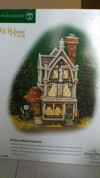 Department 56 Dickens Village.  All Hallows Eve Mordecai Mould Undertaker 58509