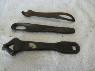 Antique Vtg Cast Iron Wood Stove Coal Burner Plate Lid Lifter / Handles 5