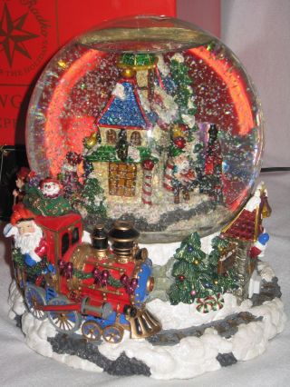 Christopher Radko North Pole Express Snowglobe Christmas Train Lights Musical 4