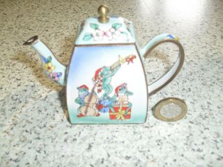 MINIATURE tiny METAL AND ENAMEL frog band TEAPOT in style of KELVIN CHEN 2