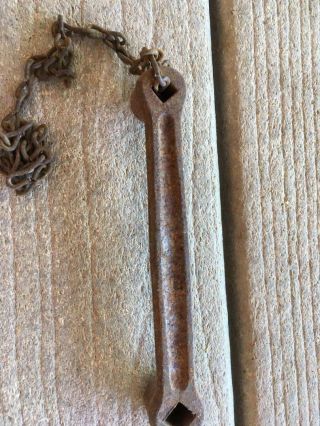 ANTIQUE,  WRENCH FOR ACETYLENE TANK 