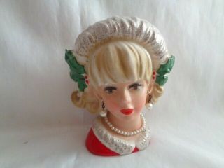 Vtg Napco Christmas Lady Head Vase - Pearl Earring & Necklace X7638