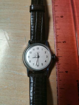Vintage Timex Ladies Watch Chr Plated Bezel S.  Steel Back Wind Up